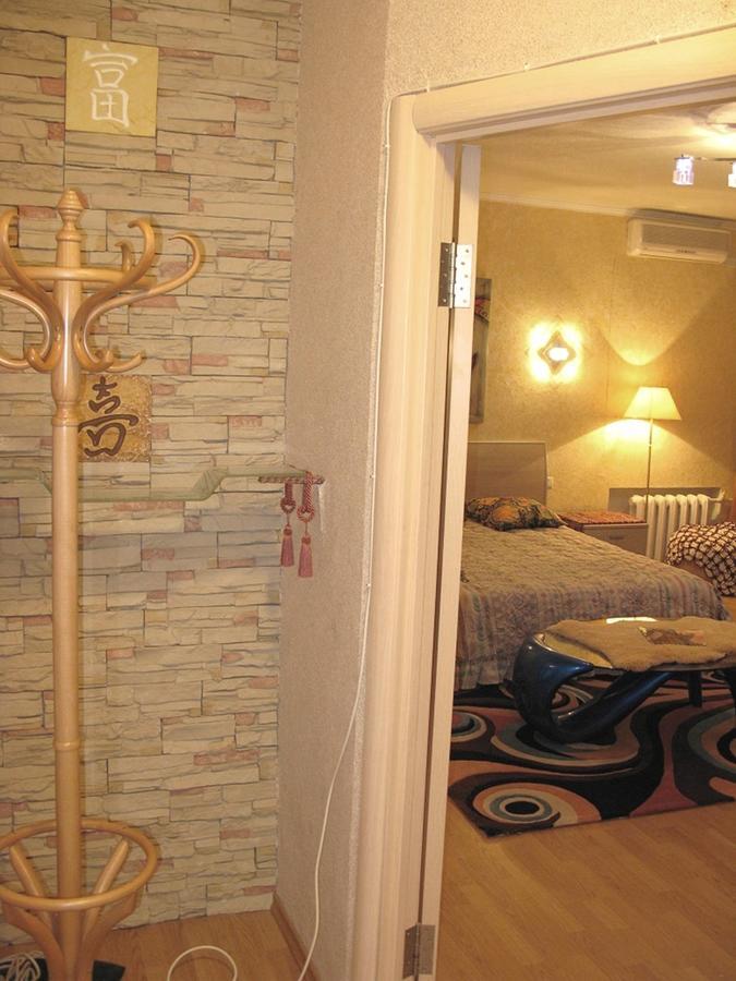 קייב Apartment Triokhsviatytelskaya Street 3 מראה חיצוני תמונה