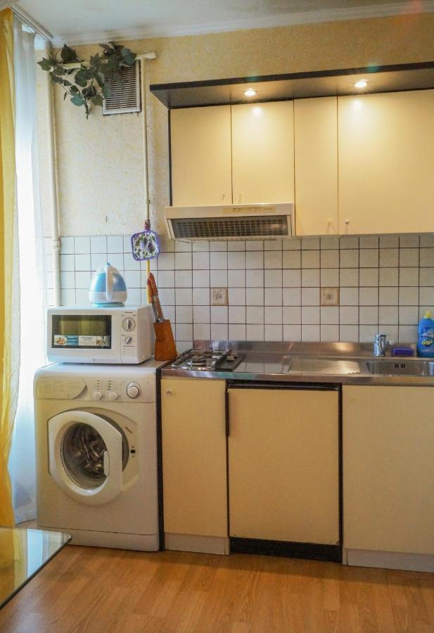 קייב Apartment Triokhsviatytelskaya Street 3 מראה חיצוני תמונה