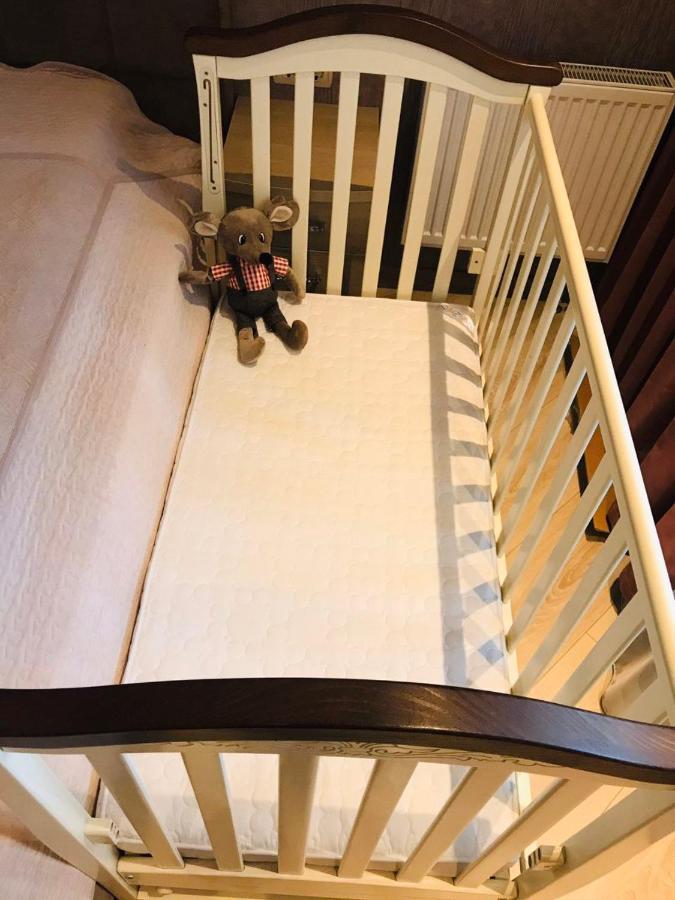קייב Apartment Triokhsviatytelskaya Street 3 מראה חיצוני תמונה
